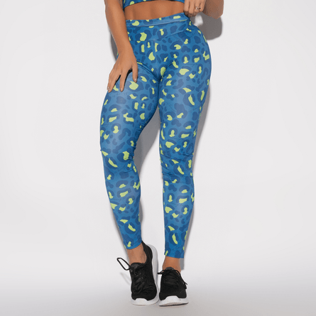 legging onça academia